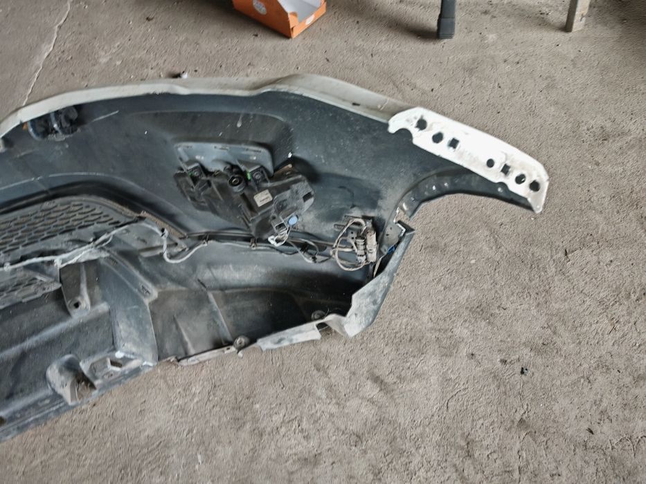 Предна броня за Land Rover Evog 15г