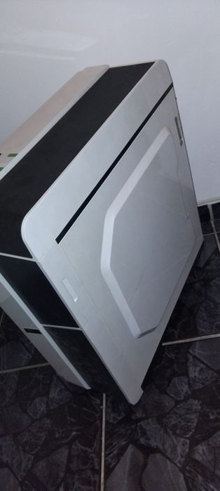 Carcasă calculator Myria