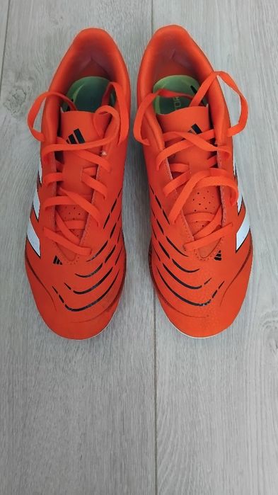 Бутонки adidas predator