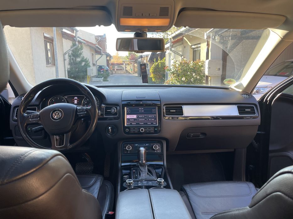 VOLKSWAGEN Touareg 2012 — imagine 5