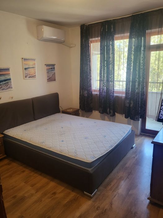 Дава се под наем Тристаен апартамент в Варна, Чайка - 105 кв.м за 663 € - Снимка #4