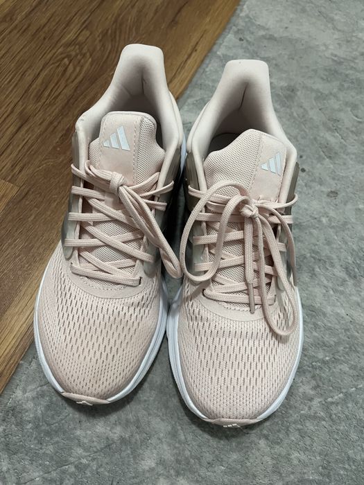 Маратонки adidas