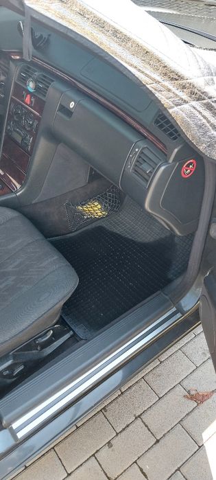 Мерцедес w210 елегант