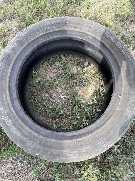 Продам автошины по 7500