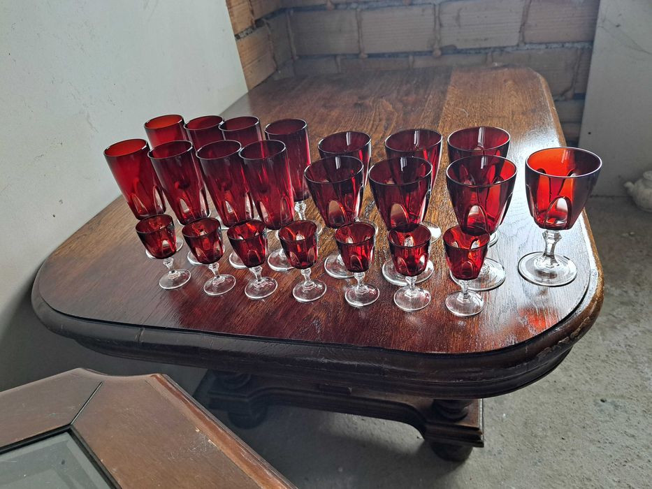 Кристални чаши от френско стъкло