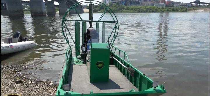 Продам аэролодку нерпа 241б