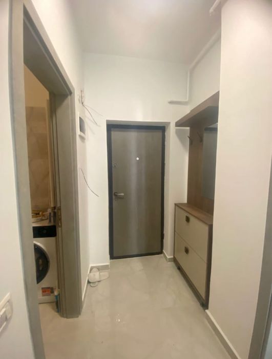 Inchiriez garsoniera