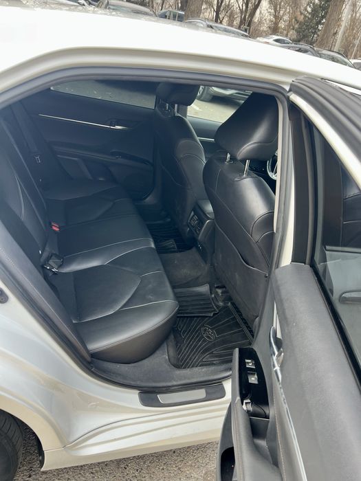 Тойтота Камри 70