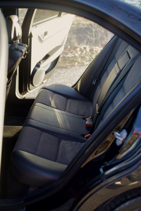 Dezmembrez Mercedes C W204 C160 C180 C200 C220 'C250 C300 C320 C350