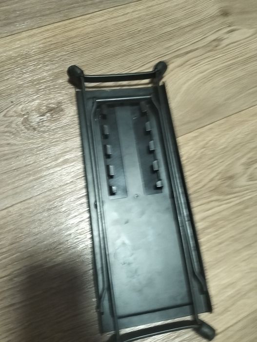 продам подставку для ноги для гитариста