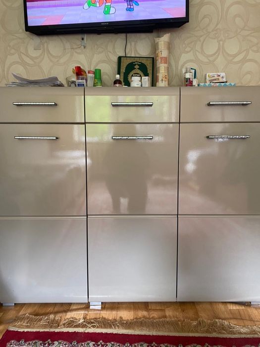 Комод продам для зала