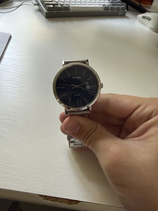Продам часы Casio оригинальные