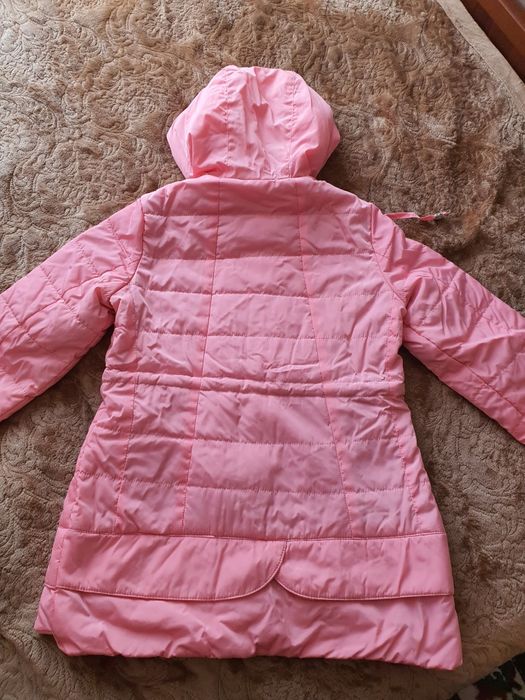 Куртка на девочку весна-осень