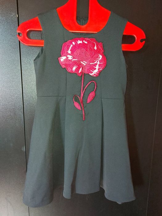 Официални роклички