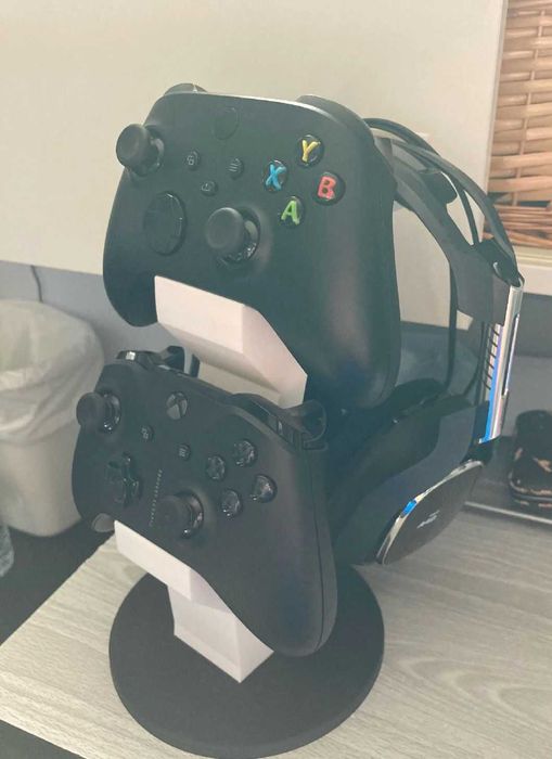 Stand dual pentru controlere + suport căști – print 3D