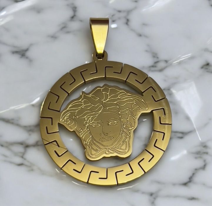 Мъжки синджир с медальон от медицинска стомана неръждаеми