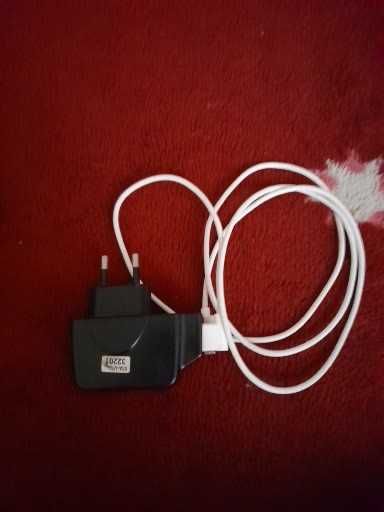 Меняю блютуз наушники небольшие для телефона планшета и не только