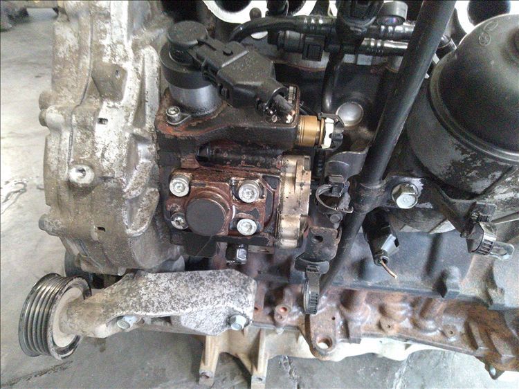pompa inalte 1.5 d hyundai accent an fabr. 2009