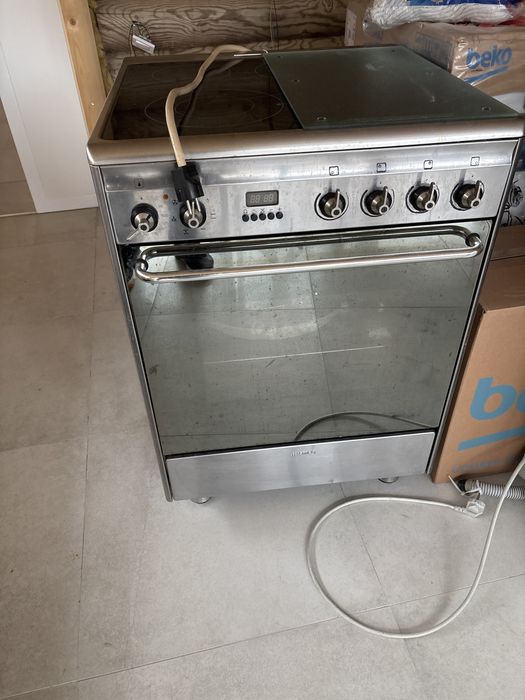 Готварска печка smeg