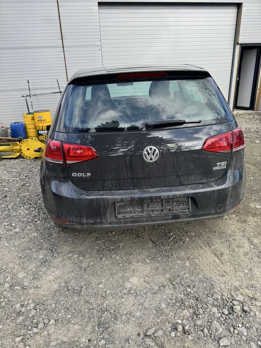 Голф 7 на части