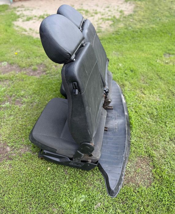 Сиденья на ниву.