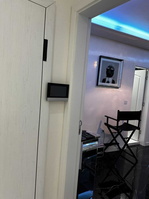 Дава се под наем Двустаен апартамент в Пазарджик, Идеален център - 80 кв.м за 897.6 € - Снимка #23