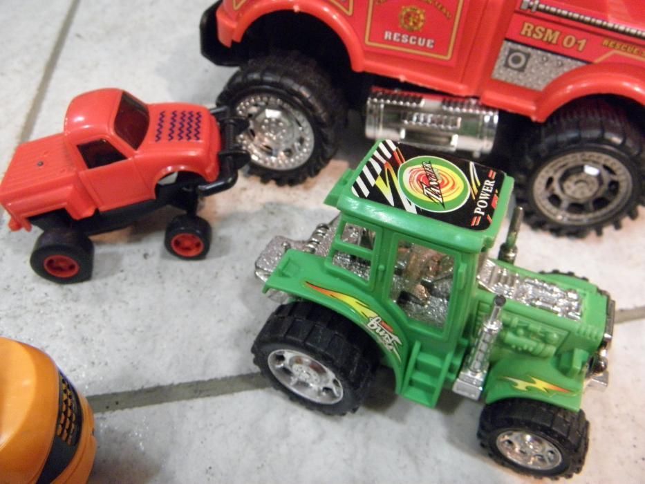 детски играчки колички,камиони,количка камион