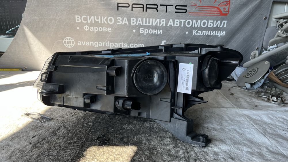 2 броя Десен фар VW Caddy 2018-