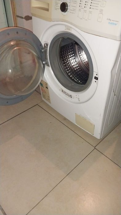 Продам стиральную машину