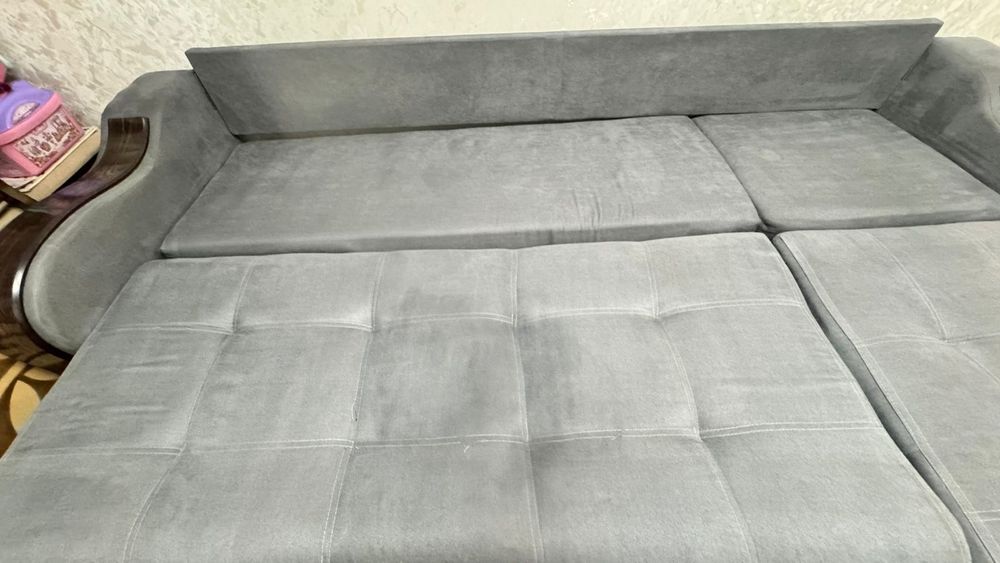 Продам диван цвет темно серый