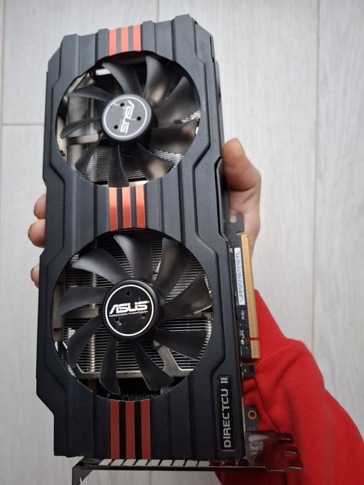 Vând HD 7950 netestata
