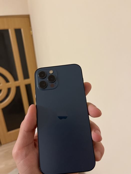 Telefon Iphone 12 pro