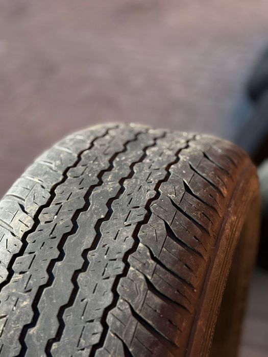 Продам всесезонны шины