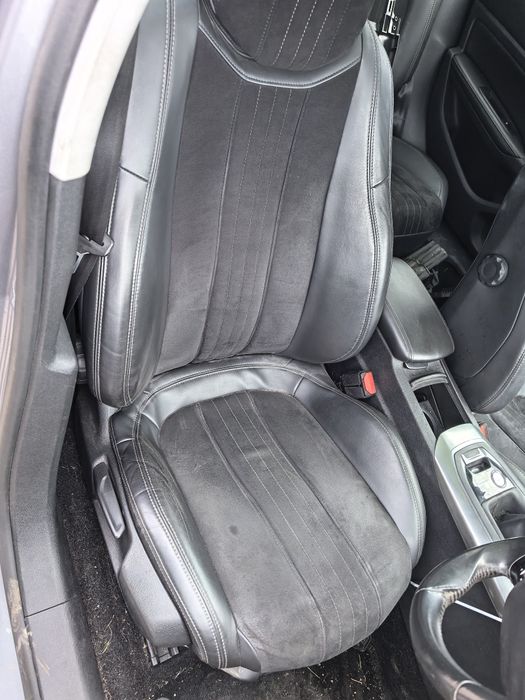 Кожен салон за Peugeot/Пежо 308 Т9