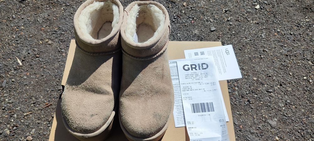 UGG Classic Ultra Mini Platform marimea 36
