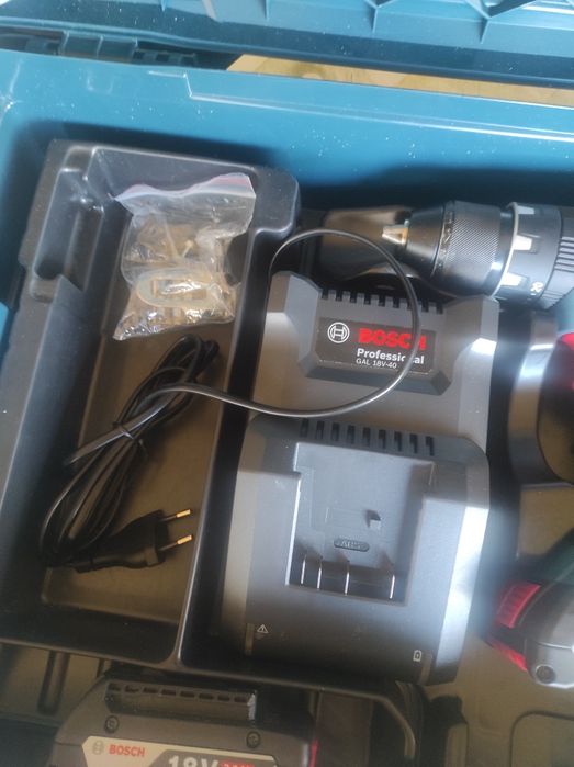 Акумулаторен безчетков винтоверт Bosch 18v-28