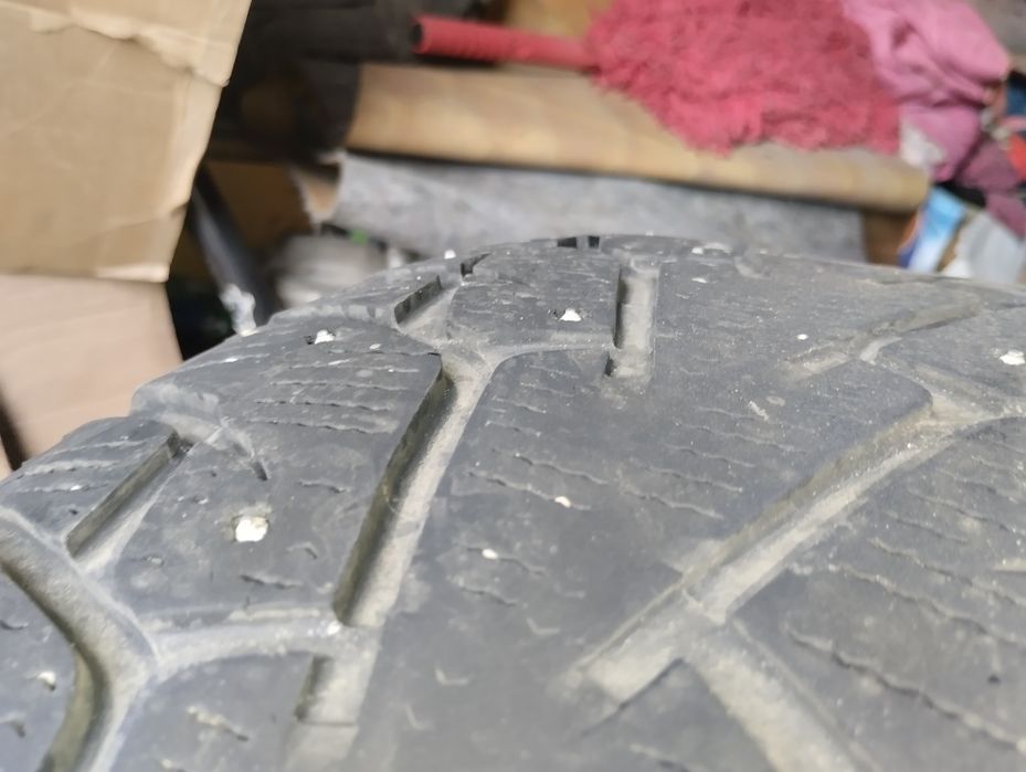 продам шины прадо 120-150