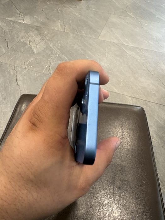 2x iPhone 13 128GB – Începând de la 900 Lei | Negociabil - Maxi Grand Amanet