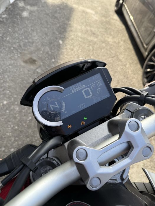 Honda CB1000R impecabila . Quck shifter Up/Down