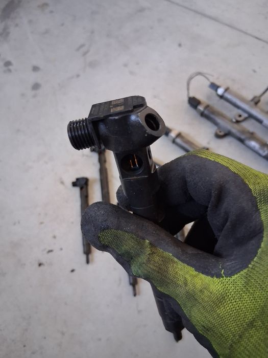 Дюзи,рейл 651 мерцедес Ц,Е класа,спринтер,ГЛК w212 w204