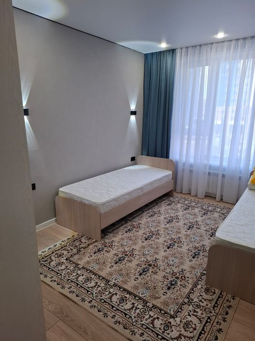 Сдам 2х комн квартиру