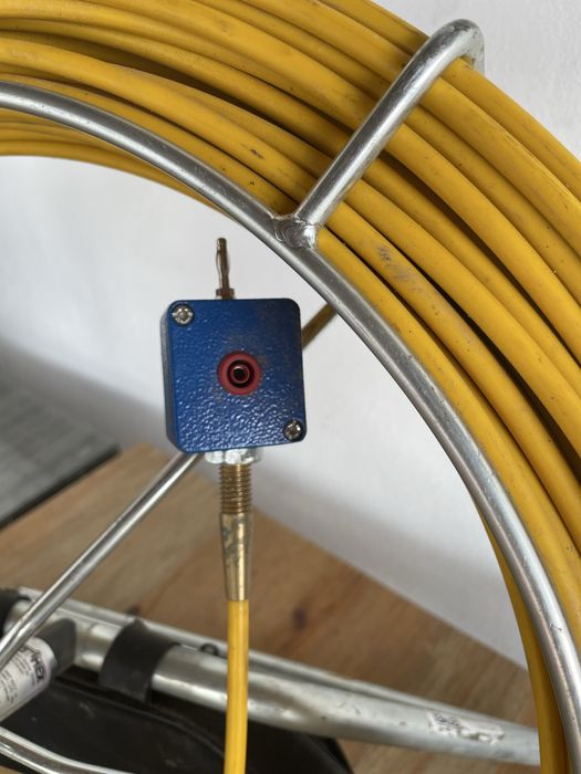 Tragator cablu fibra optica  / conductori