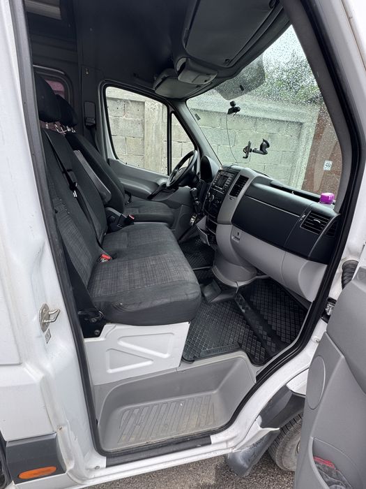 Vand sau inchiriez mercedes sprinter 316 .2.2 163 cp