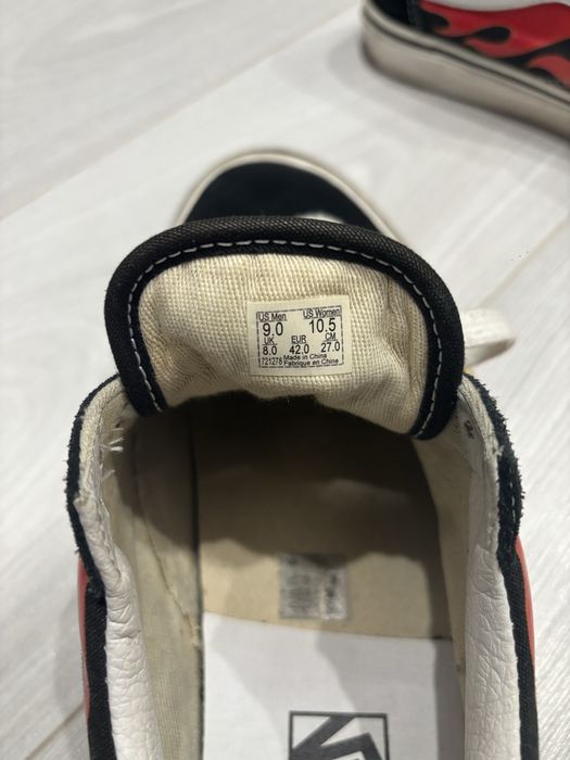 Продаю кроссовки Vans