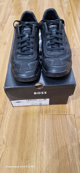 Adidasi hugo boss nr 40