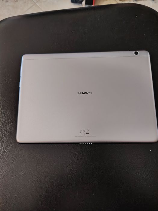 Huawei MediaPad T3 10 2GB RAM 16 GB ROM ANDROID 8 AGS-L09 като нови с оригинални кутии GSM мрежа  4G