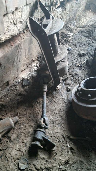 Продам запчасти на Газ 66