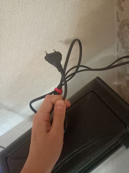 Продам аквариум Целый!