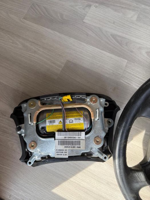 Продам руль бмв е34, е39