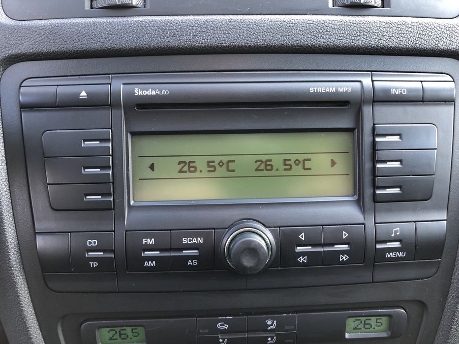 radio cd skoda octavia 2